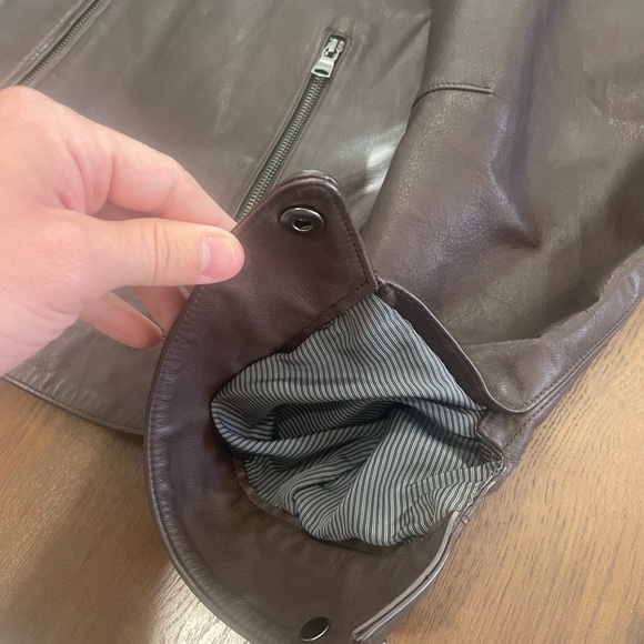 Men's 100% Cow Leather Chocolate Brown Leather Jacket - Picture 3 of 6